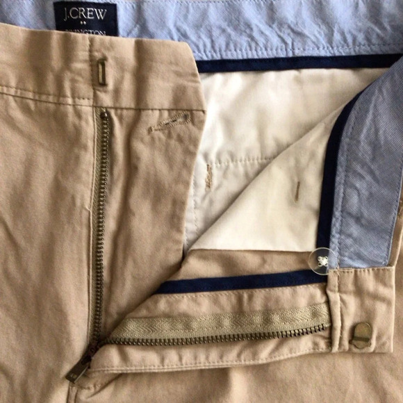 J. Crew Rivington Khaki Shorts - Size 33 - Picture 3 of 7